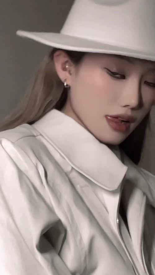 网红田心三水吃瓜视频,揭秘娱乐圈幕后真相 第2张 网红田心三水吃瓜视频,揭秘娱乐圈幕后真相 第2张